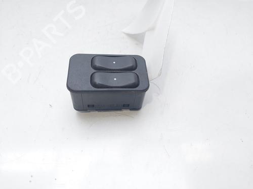 Used Left front window switch OPEL MERIVA A MPV (X03) 1.6 (E75) (87 hp) 14918484