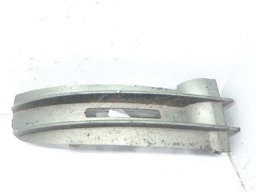 Used Grille VW CADDY III MPV (2KB, 2KJ, 2CB, 2CJ) 1.9 TDI (75 hp) 13994913
