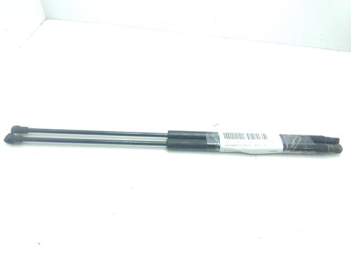 Used Tailgate lift support KIA SORENTO I (JC) [2002-2011]  24948918
