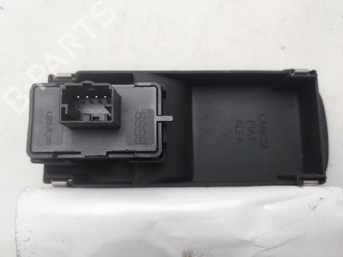 Right front window switch ALFA ROMEO MITO (955_) 1.4 TJet (955AXG1A) | BP38674492I26 - Image 2
