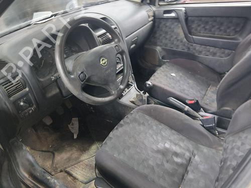 Left headlight OPEL ASTRA G Hatchback (T98) | BP31988171C28