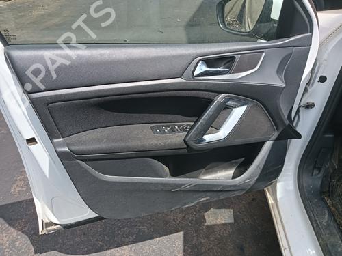 Engine PEUGEOT 308 II (LB_, LP_, LW_, LH_, L3_) | BP32215764M1