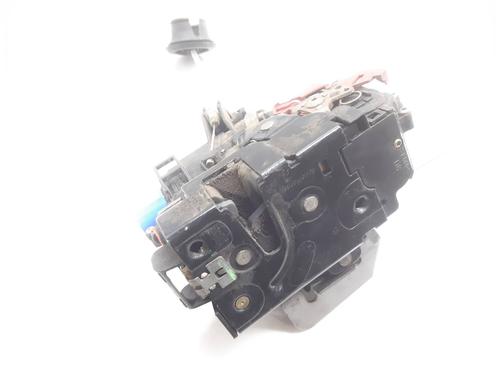 Front right lock AUDI A3 (8P1) 1.6 FSI | BP10862207C97 