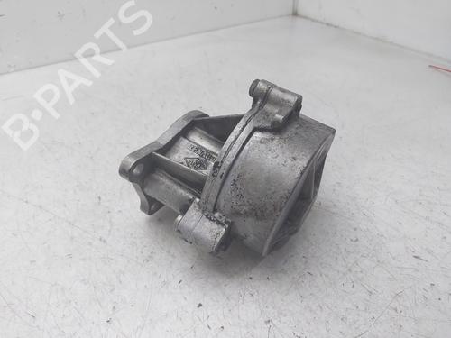 Pompe à vide RENAULT LAGUNA II (BG0/1_) [2001-2007]  30853167