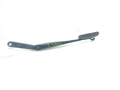 Front windshield wiper arm HYUNDAI SANTA FÉ I (SM) 2.4 16V 4x4 | BP23118624C143 