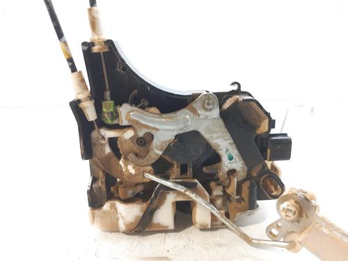 Front left lock MITSUBISHI L200 / TRITON (KA_T, KB_T) 2.5 DI-D 4WD (KB4T) | BP8357541C98 
