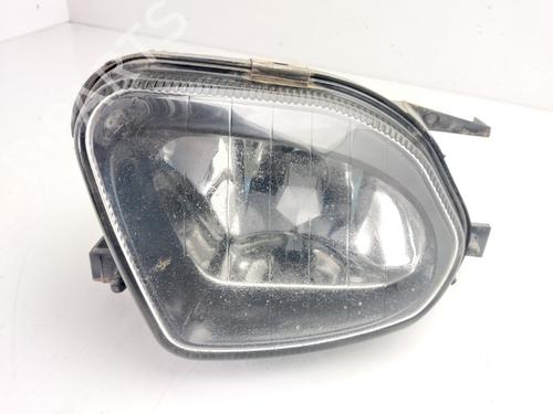 Used Right front fog light Right front fog light MERCEDES-BENZ E-CLASS (W211) E 350 (211.056) (272 hp) 33938449 33938449