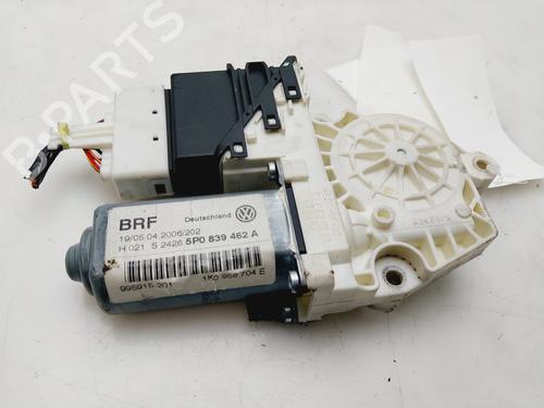 Rudehejsemotor bagstkærm højre SEAT TOLEDO III (5P2) [2004-2009]  21258174