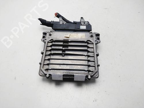 Used Engine control unit (ECU) MERCEDES-BENZ A-CLASS (W176) A 180 (176.042) (122 hp) 29750529