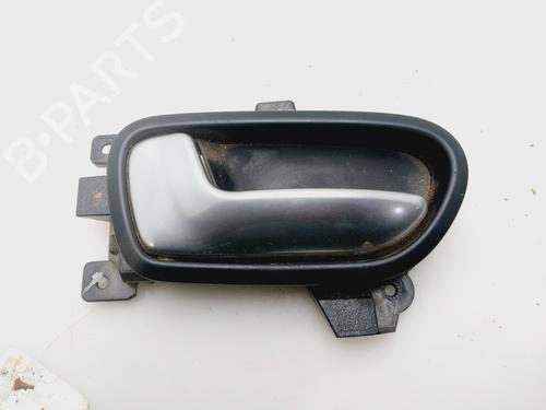 rear-left-interior-door-handle-kia-carens-iv-2013-32663660 main image