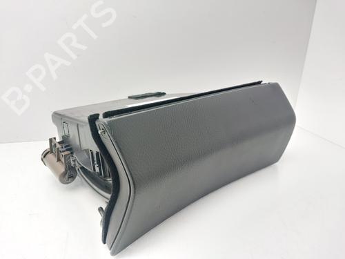 Used Glove box MERCEDES-BENZ S-CLASS (W220, V220) S 400 CDI (220.028, 220.128) (250 hp) 32177069