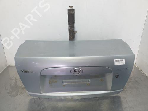 Tailgate HYUNDAI ACCENT III Saloon (MC) 1.4 GL (97 hp) 17959607