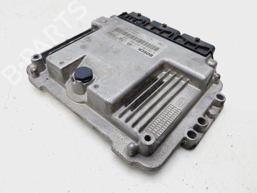 Engine control unit (ECU) RENAULT GRAND SCÉNIC II (JM0/1_)  | BP29565415M57 