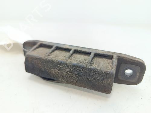 Maniglia portellone Maniglia portellone TOYOTA AURIS (_E18_) 1.4 D-4D (NDE180_, NDE180R) (90 hp) 35933600 35933600
