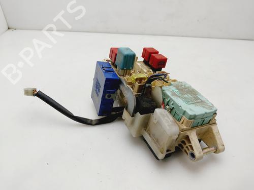 Fuse box LEXUS LS (_F2_) 400 (UCF20_, UCF20R) | BP31877236E1