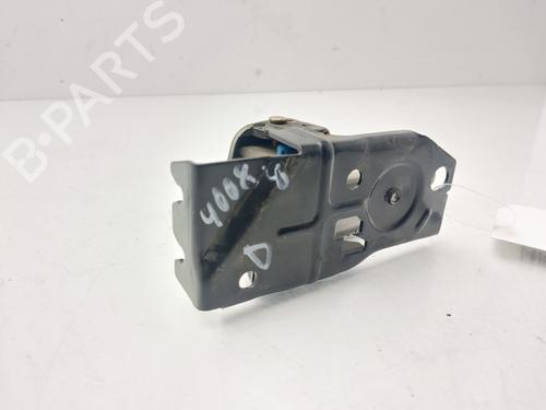 Højre fortil invendig håndtag HYUNDAI TRAJET (FO) 2.0 CRDi | BP30553768I14