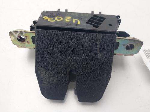 Used Tailgate lock Tailgate lock OPEL ZAFIRA / ZAFIRA FAMILY B (A05) [2005-2019] 36641818 36641818