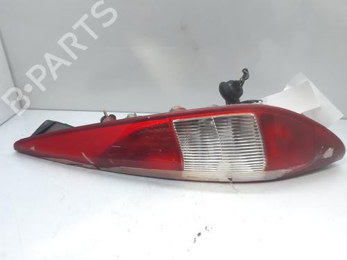 Used Right taillight FORD MONDEO III Turnier (BWY) 2.5 V6 24V (170 hp) 11350087