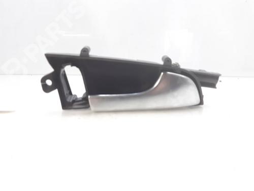Used Front right interior door handle Front right interior door handle AUDI A3 (8P1) 1.6 FSI (115 hp) 10862472 10862472