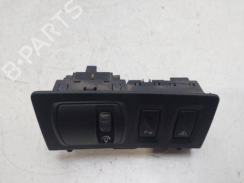 Switch RENAULT LAGUNA III (BT0/1) 2.0 dCi (BT01, BT08, BT09, BT0E, BT0K, BT12, BT1C, BT1D,... | BP18145771I30 