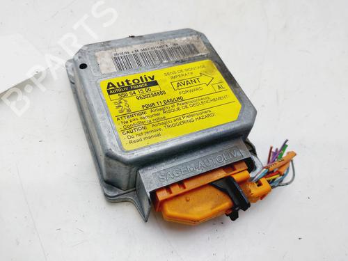 Used ECU airbags PEUGEOT 206 Hatchback (2A/C) 1.4 LPG (75 hp) 30182695