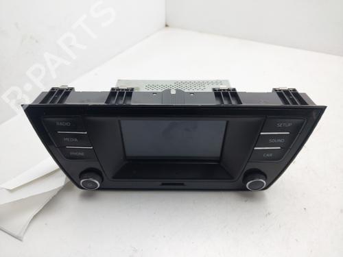 Used Radio SKODA FABIA III (NJ3) 1.4 TDI (90 hp) 27090933