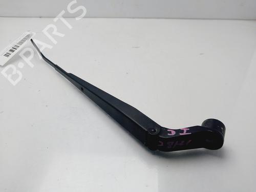Used Front windshield wiper arm SUZUKI ALTO VII (GF, HA25_, HA35_) 1.0 (AMF310, GFC31S) (68 hp) 32014138