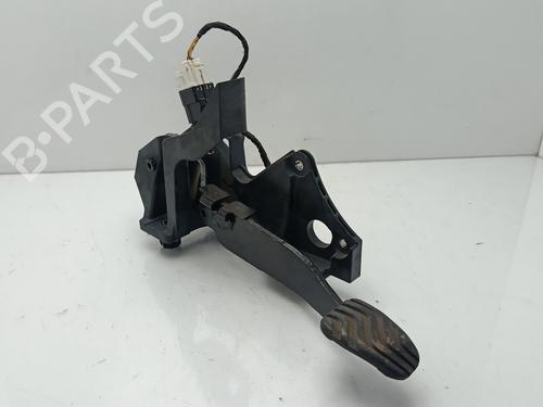 Used Break pedal DACIA DUSTER (HM_) 1.5 dCi 110 (HMAB) (109 hp) 30687539