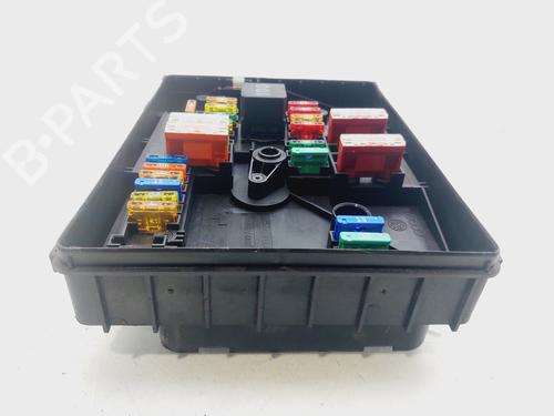 Fuse box VW SCIROCCO III (137, 138) 2.0 TDI | BP30355476E1  - Image 5