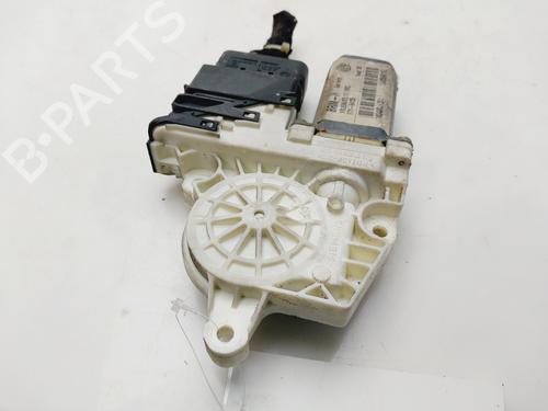 Left rear window motor SEAT LEON (1M1)  | BP24532992E23 