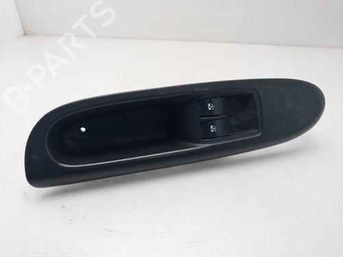 Used Left front window switch Left front window switch RENAULT CLIO II (BB_, CB_) 1.5 dCi (B/CB08) (82 hp) 35785023 35785023