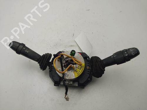 Used Steering wheel controls FIAT STILO Multi Wagon (192_) 1.9 JTD (115 hp) 26205508