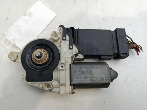 Vindusheismotor høyre foran VW GOLF IV (1J1)  | BP28731041E20 