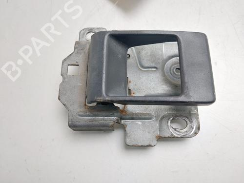Venstre fortil invendig håndtag Venstre fortil invendig håndtag LAND ROVER FREELANDER I (L314) [1998-2006] 36258459 36258459