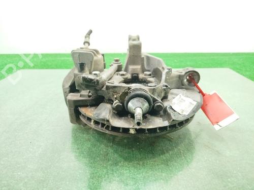 Achsschenkel rechts vorne VOLVO S60 I (384) 2.4 D | BP29984169M26