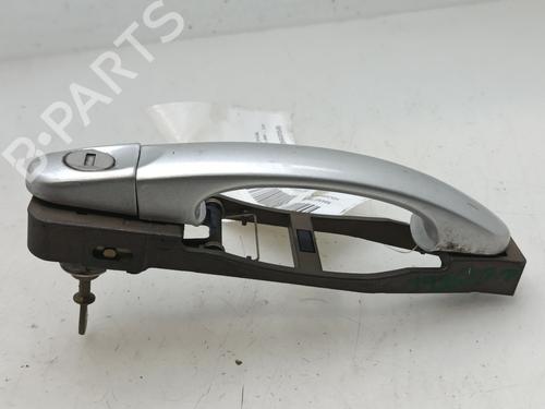 Used Front right exterior door handle Front right exterior door handle VW NEW BEETLE (9C1, 1C1) 1.6 (102 hp) 33313750 33313750