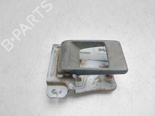 Used Front right interior door handle Front right interior door handle 37153072 37153072