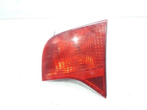 right-tailgate-light-audi-a4-b7-8ec-20-tdi-8e9945094-2004-2005-2006-2007-2008-2009-10916264 main image