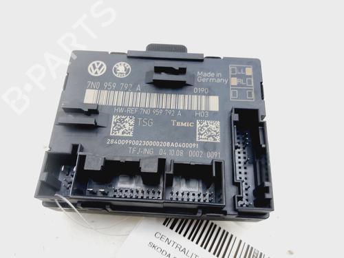 Comfort control module SKODA SUPERB II (3T4) 2.0 TDI 16V | BP21273272M56 