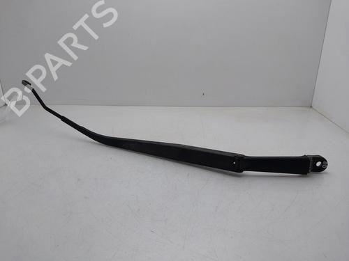 Used Front windshield wiper arm Front windshield wiper arm 37658355 37658355