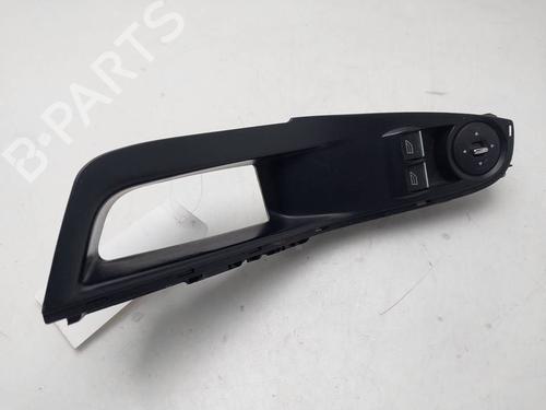 Used Left front window switch Left front window switch FORD FIESTA VI Van 1.5 TDCi (75 hp) 39726255 39726255