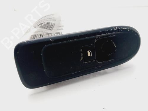 Used Right front window switch PEUGEOT 308 SW II (LC_, LJ_, LR_, LX_, L4_) [2014-2021]  31351409