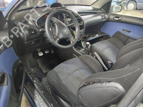 Right taillight PEUGEOT 206 CC (2D) 1.6 16V (2DNFUF, 2DNFUR) | BP32229517C35