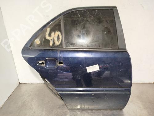 Puerta trasera derecha MERCEDES-BENZ C-CLASS (W202) C 220 CDI (202.133) (125 hp) 32376636
