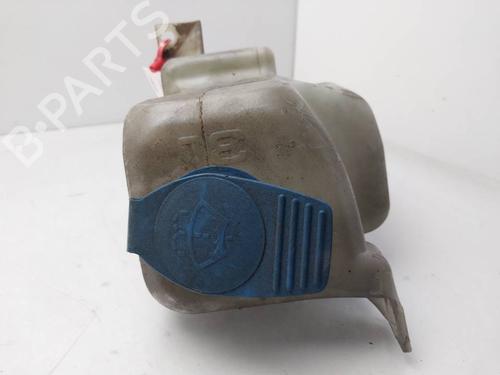 Used Windscreen washer tank Windscreen washer tank VW GOLF IV (1J1) [1997-2008] 40435383 40435383