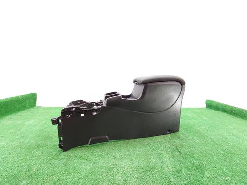 Used Armrest / Center console RENAULT KOLEOS I (HY_) 2.0 dCi (HY0K) (150 hp) 21006581