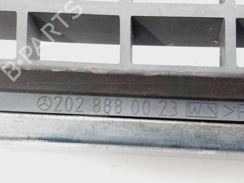 Grille MERCEDES-BENZ C-CLASS (W202) C 250 D (202.125) | BP31932550C40