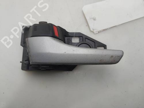 Used Front left interior door handle Front left interior door handle 39513765 39513765