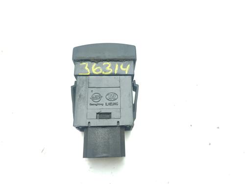 Switch SSANGYONG MUSSO (FJ) 2.9 D | BP26017512I30 