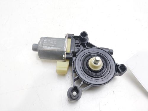Used Right front window motor VW GOLF VII (5G1, BQ1, BE1, BE2) [2012-2021]  25841551